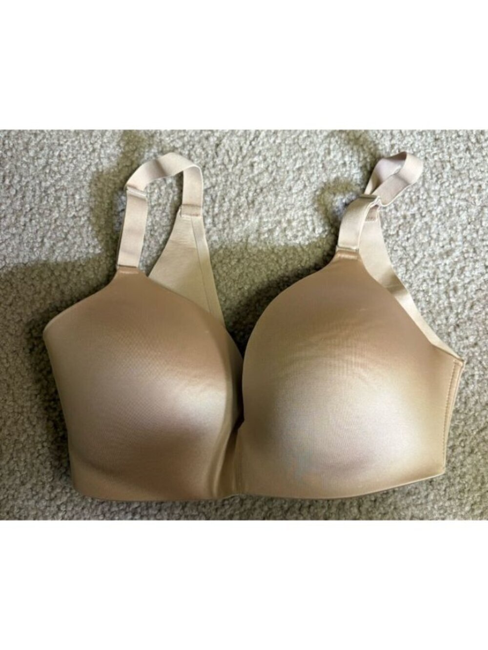 Soma Bra Womens 34C Vanishing Back Wirefree Full Coverage Beige Nude Back Close